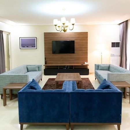 Metro Apartments Лагос Екстериор снимка