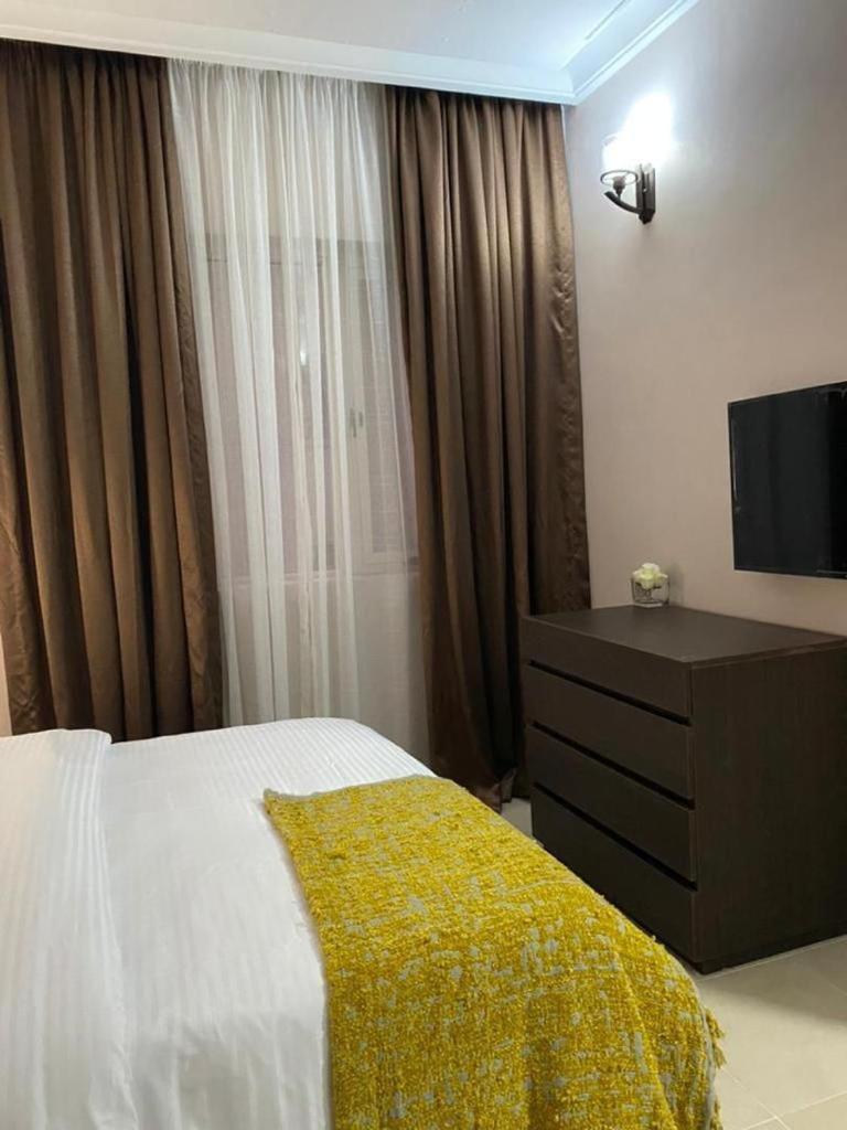 Metro Apartments Лагос Екстериор снимка